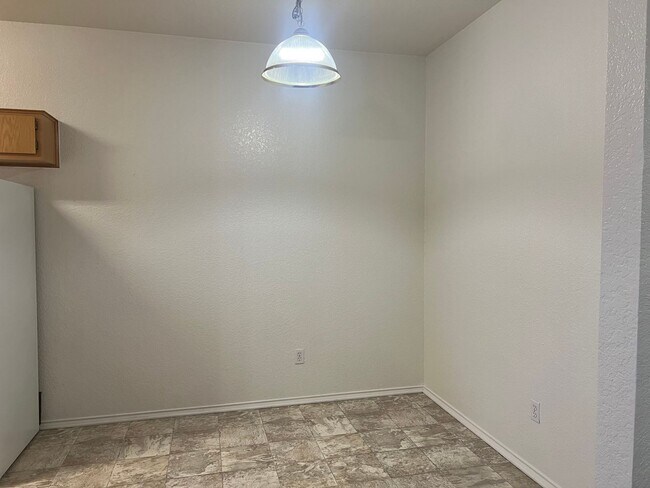 Photo - 2700 Edgefield St Unidad 2700-B Edgefield St.