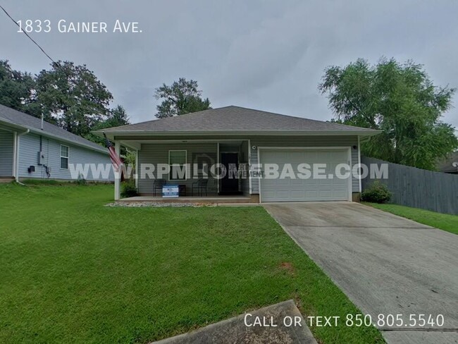 Building Photo - 1833 Gainer Ave Rental
