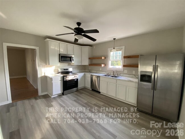 Photo - 214 W Church St