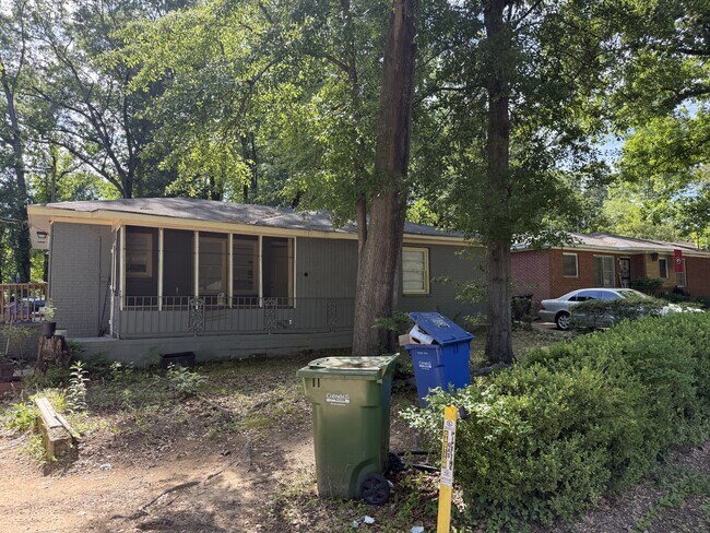 Photo - 1502 Foye Ave