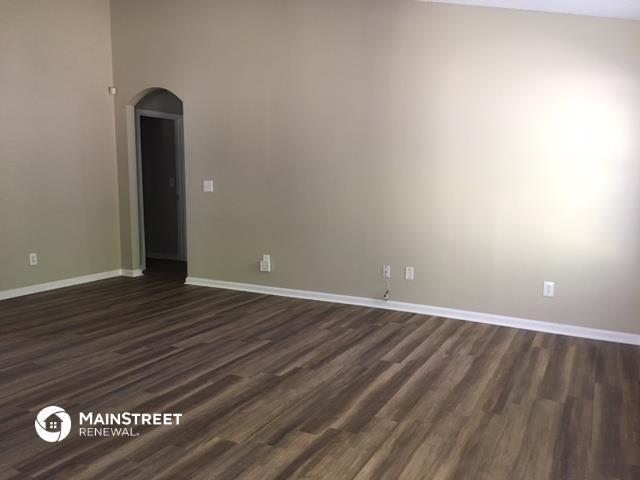 Photo - 507 E 55th St