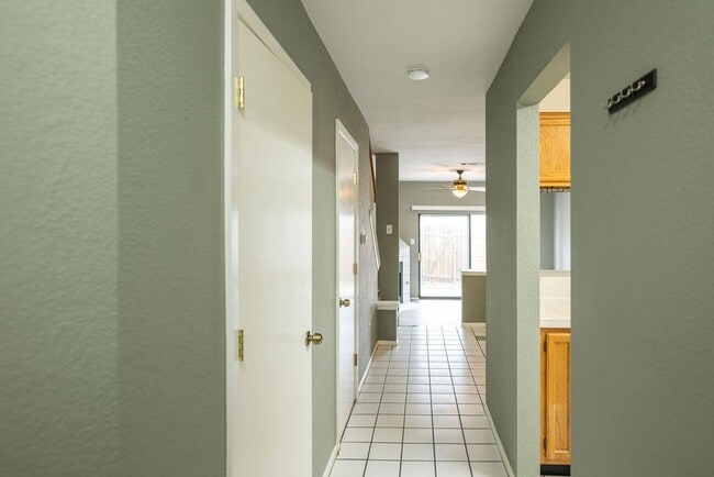 Photo - 11901 Swearingen Dr Unidad 15