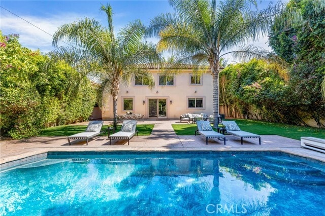 Photo - 16659 Addison St