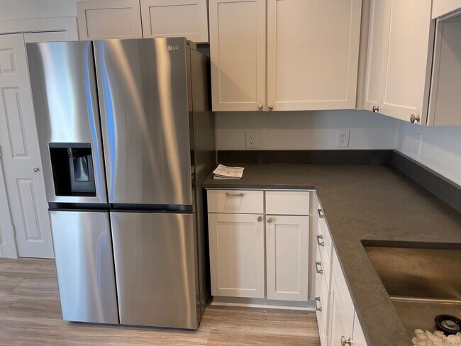 Photo - 2722 Knight St Unidad 109A