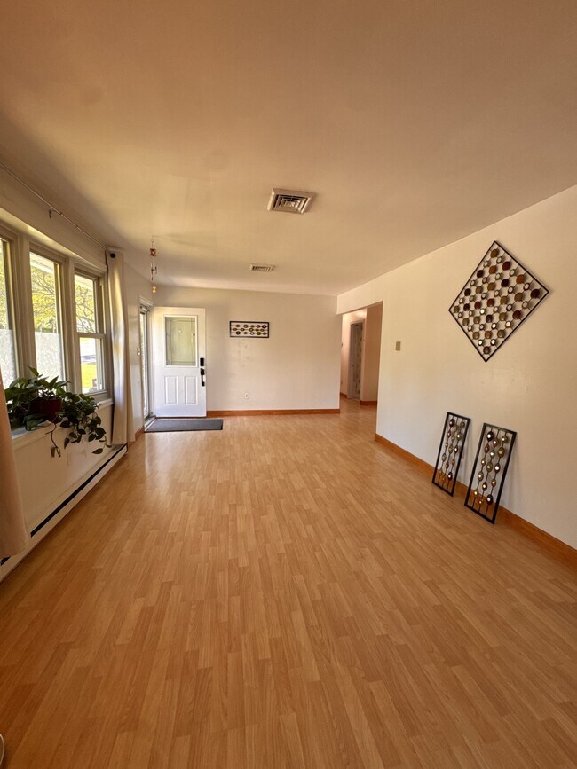 Photo - 4902 Creek Dr
