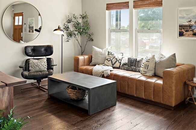 Photo - 1211 Alexander Ave