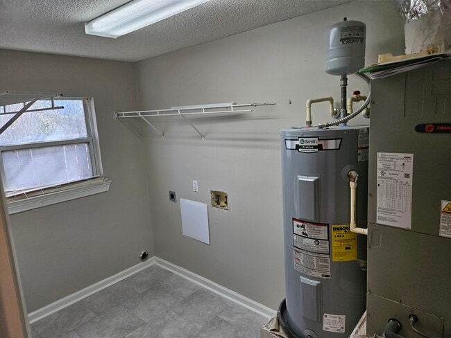 Photo - 189 E Lakemont Dr