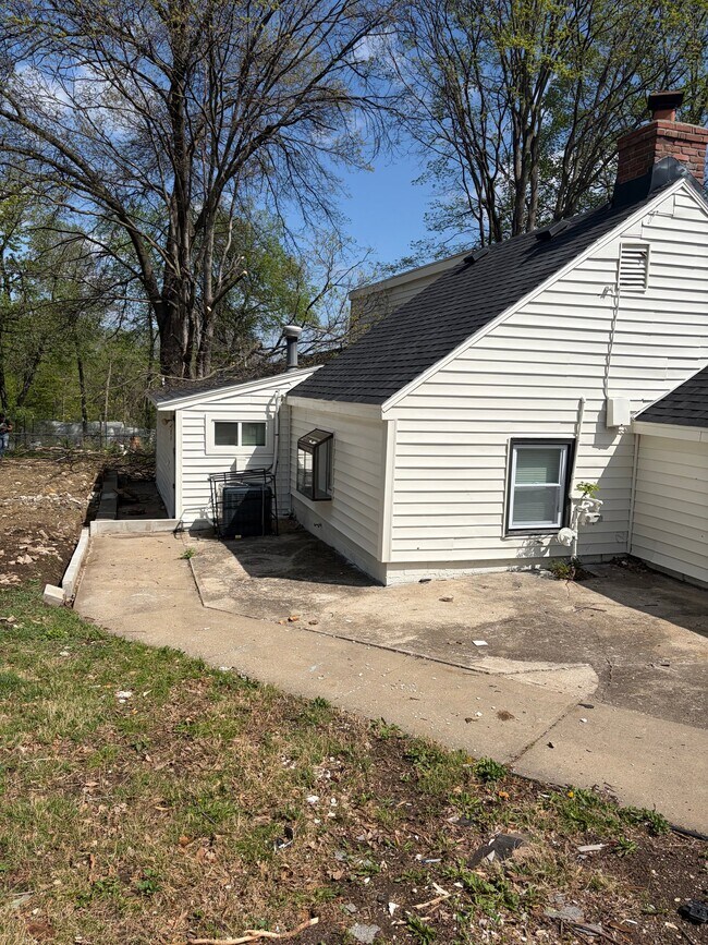 Photo - 7838 James A Reed Rd