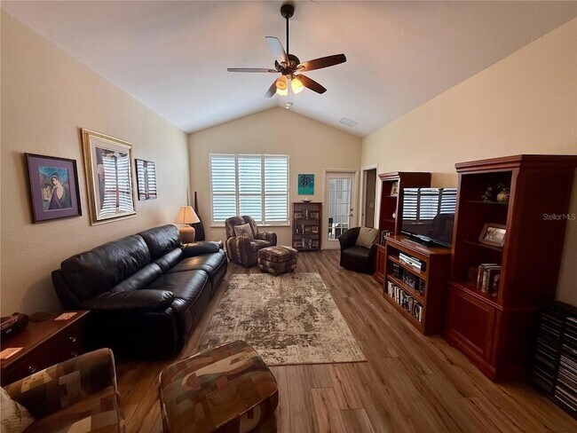 Photo - 11122 SW 73rd Ct