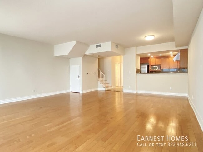 Photo - 1227 Granville Ave