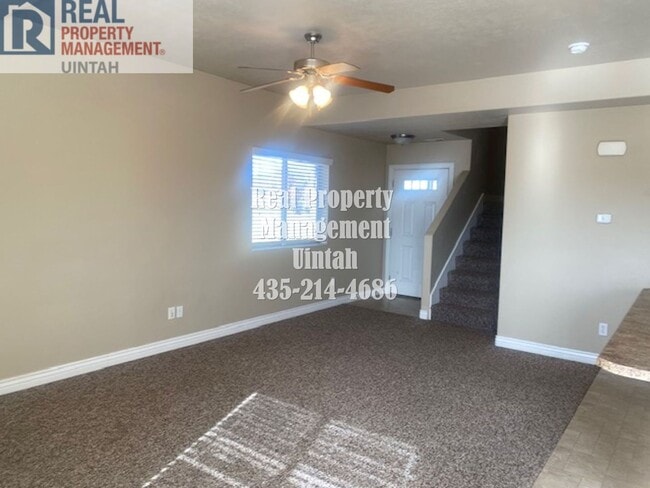 Photo - 3 Bed 2.5 bath Townhome