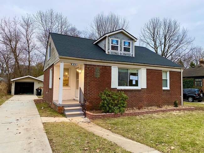 Building Photo - 16710 Garfield St