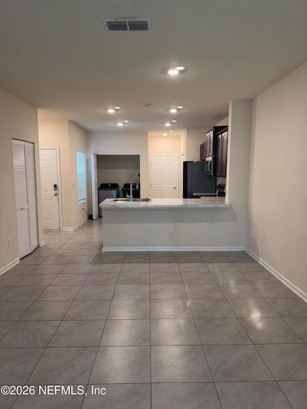 Photo - 917 Observatory Pkwy