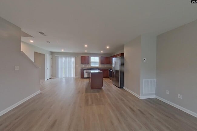 Photo - 757 Sequoia Dr