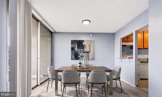Photo - 2059 Huntington Ave Unit 311