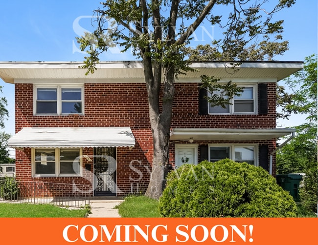 Building Photo - The living is easy in this 3 bedroom, 1 ba...