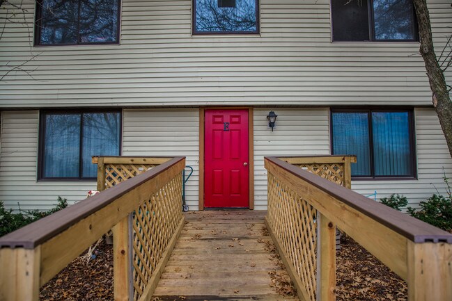 Circle Shore Apartments