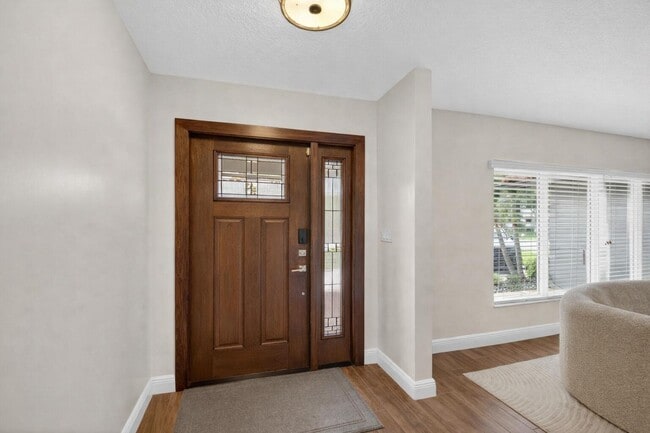 Photo - 650 SW 16th St