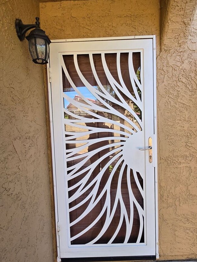 Photo - 8422 N Central Ave