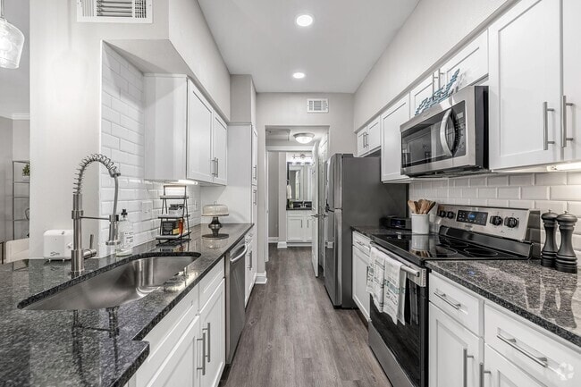 Building Photo - Marq Perimeter Rental