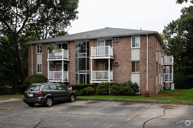 Elm Crest Estates