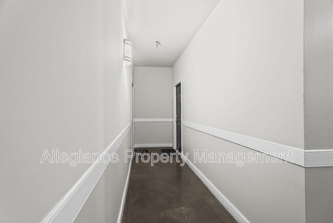 12929 Centre Park Cir