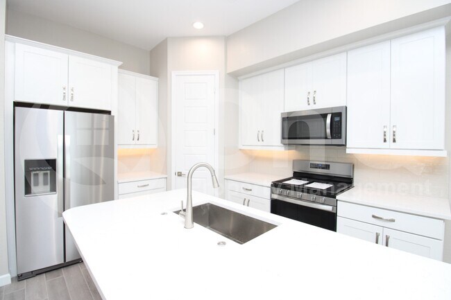 Photo - 17042 N 50th Way