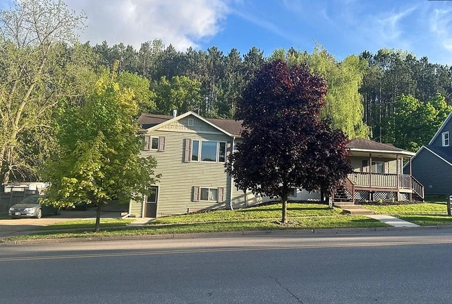 Photo - 423 Maple St Townhome