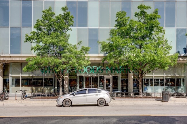 Photo - 737 W Washington Blvd Unit 3004