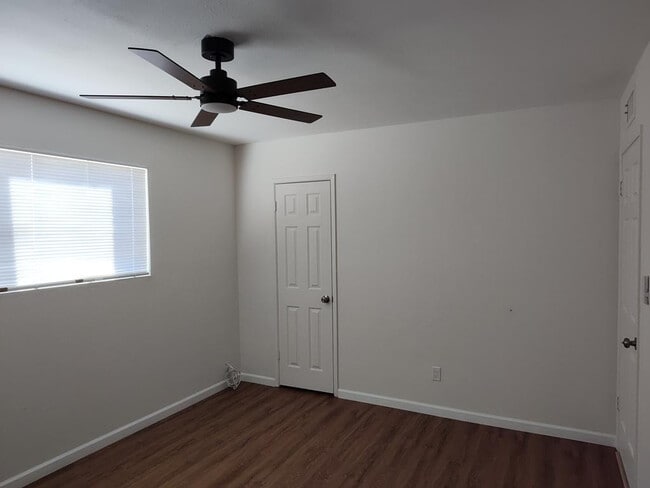 Photo - 2179 E Palmcroft Dr