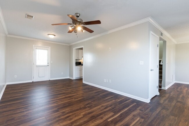 Photo - Spacious 3 Bedroom Home – Move-In Ready!