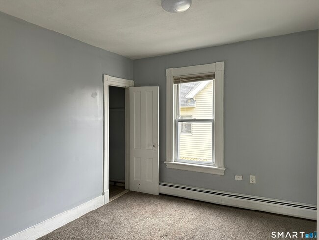 Photo - 12 Woodland St