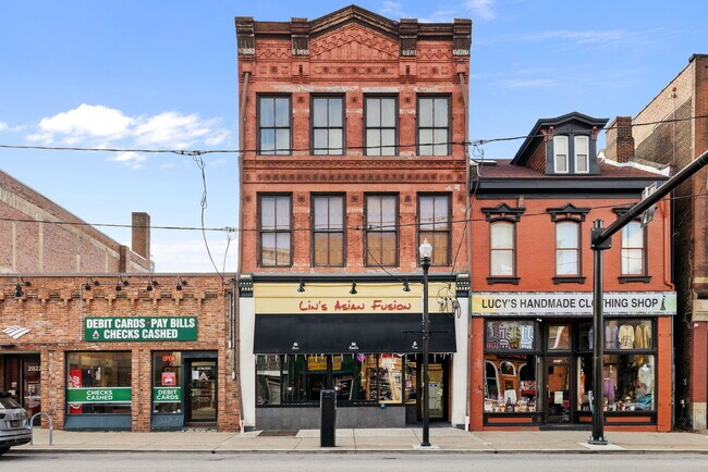Photo - 2018 E Carson St Apartments Unit 3