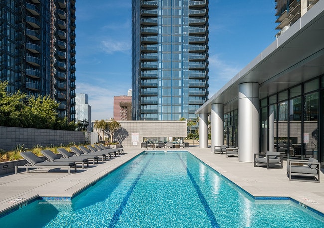 Circa LA apartments — community photo