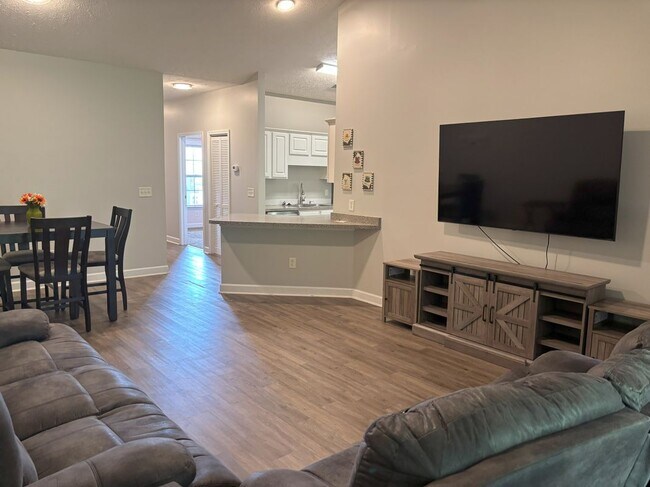 Photo - 106 Westhaven Dr Unit 6F