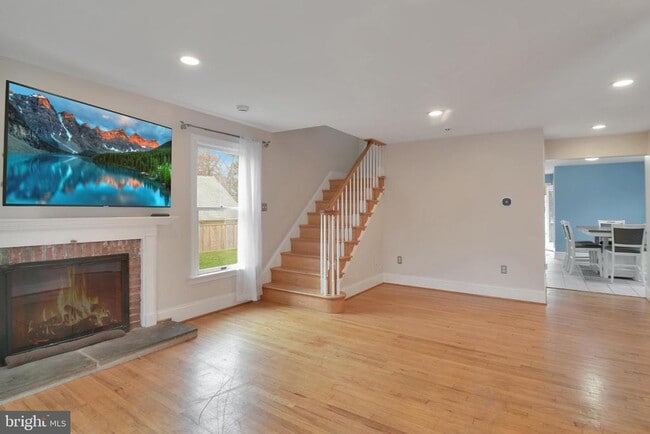 Photo - 8229 Jumpers Hole Rd