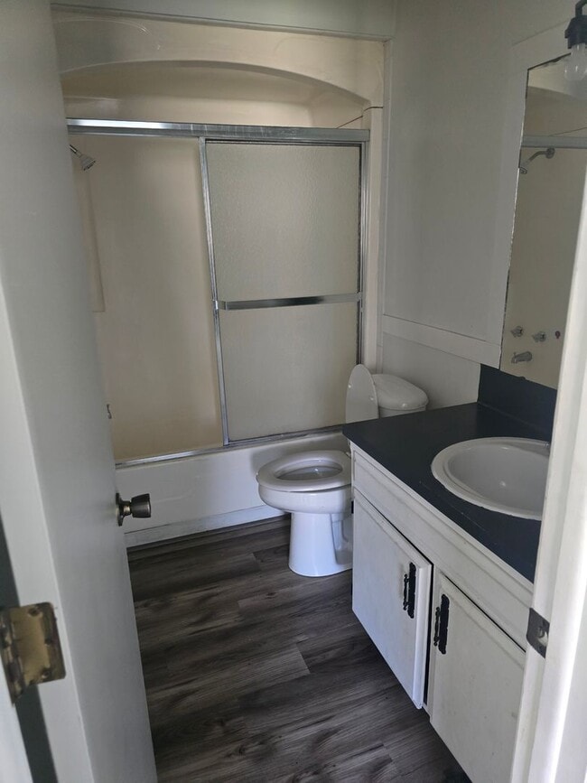 Photo - 4149 W Burbank St Unit A