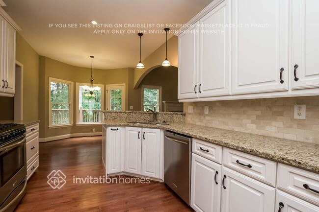 Photo - 675 Ambur Cove Way NW