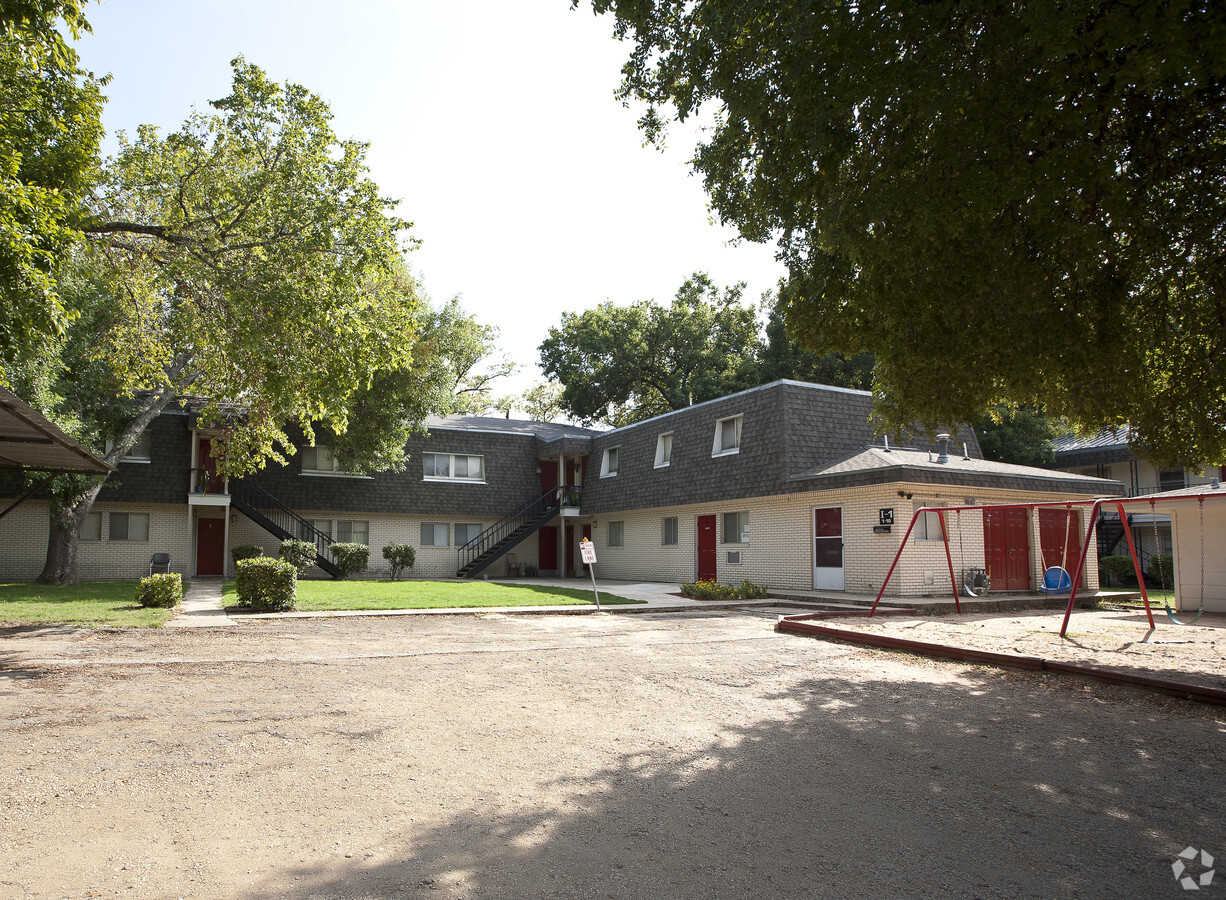 Westwood Apartments - Westwood Apartments