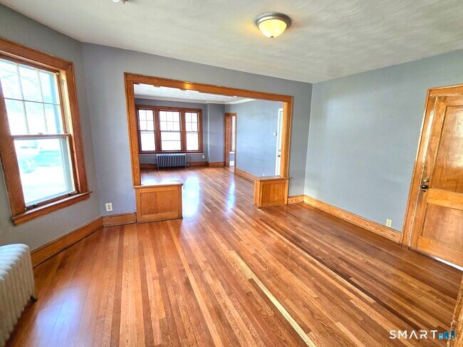 Photo - 70 Monroe St Unit 2