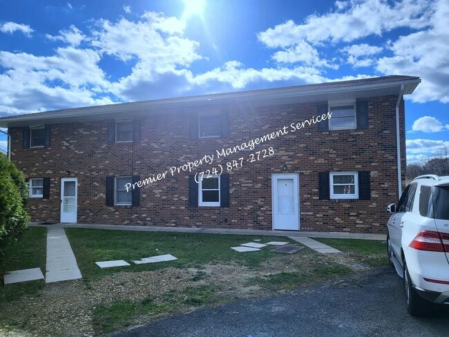 Building Photo - 536 Center Grange Rd Unit A