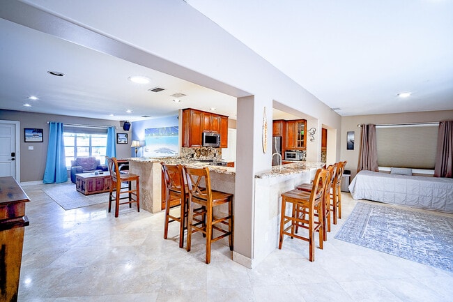 Photo - 5512 SE Nassau Terrace