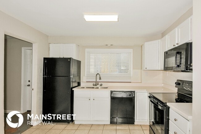 Photo - 8412 Chalons Ct