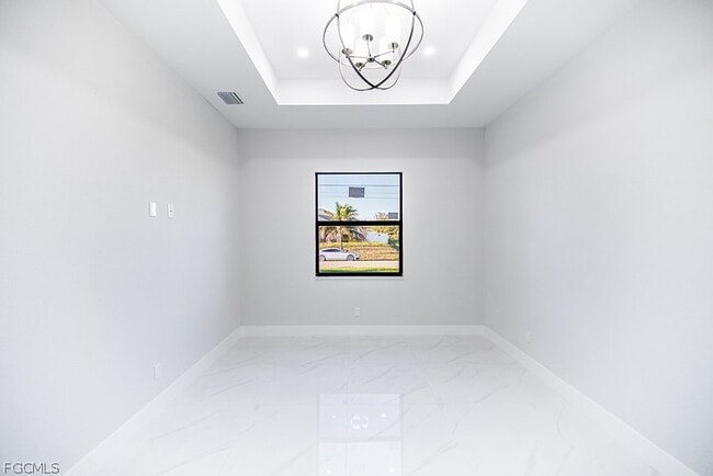 Building Photo - 3313 36th St SW