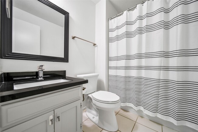 Photo - 26 Green Field Pl