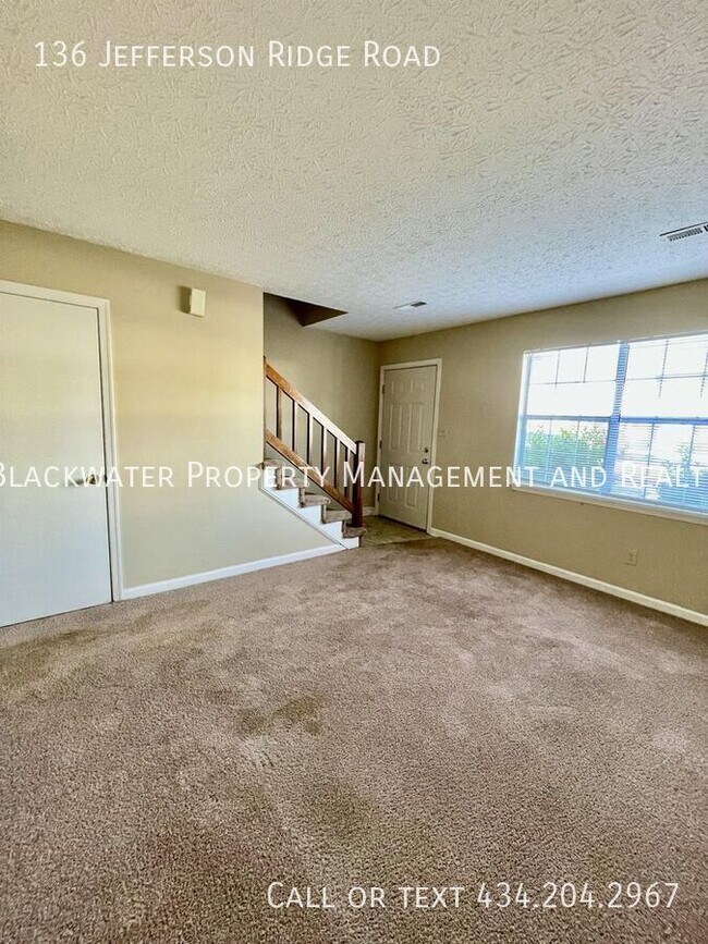 136 Jefferson Ridge Rd