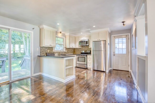 Photo - 171 Newell Ave
