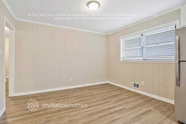 Photo - 180 Wendell Dr SE