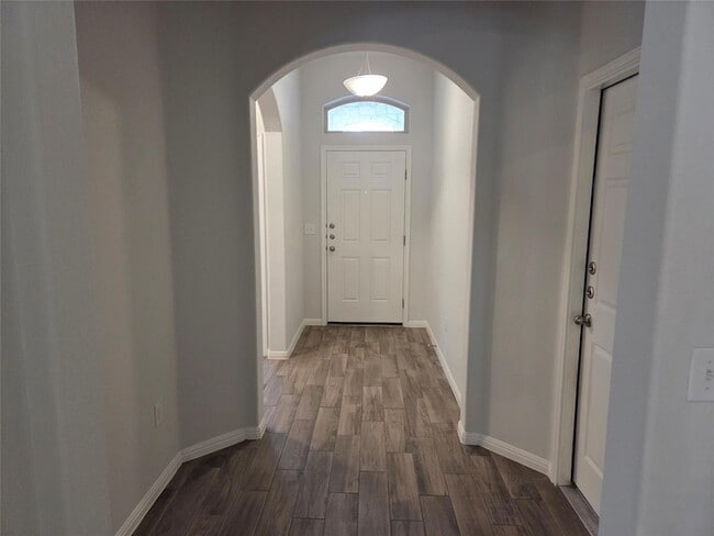 Photo - 129 Walkup Ln