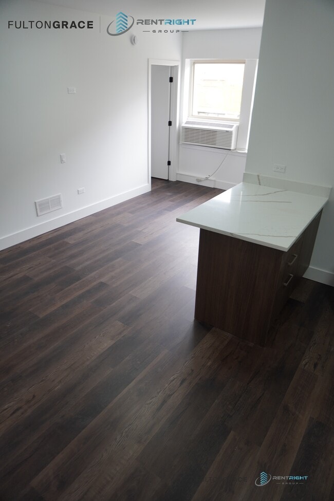 Photo - 1553 W Hollywood Ave Unidad 203